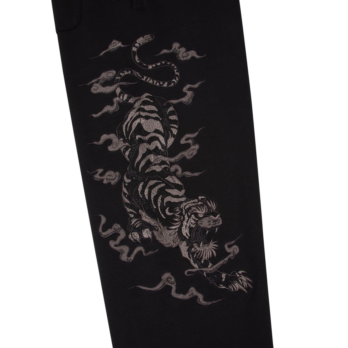 "yakuza v3" Sweatpants black 01